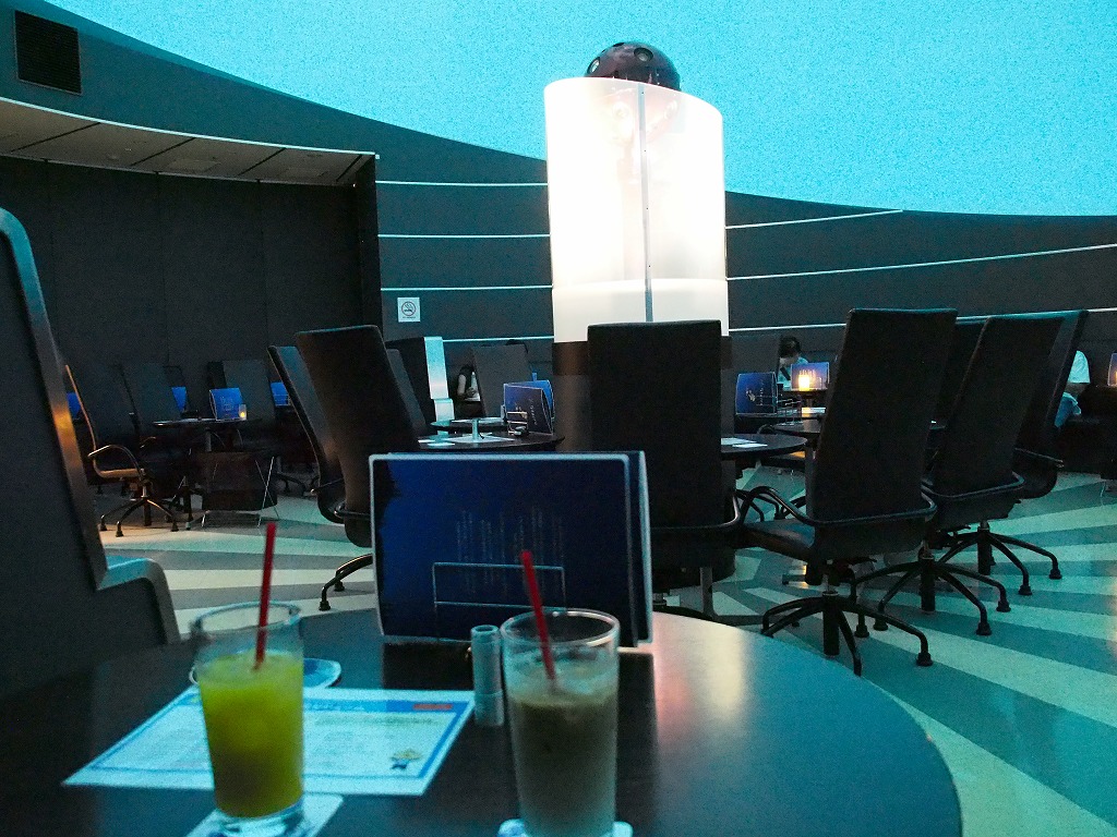 羽田空港国際ターミナルプラネタリウムカフェ