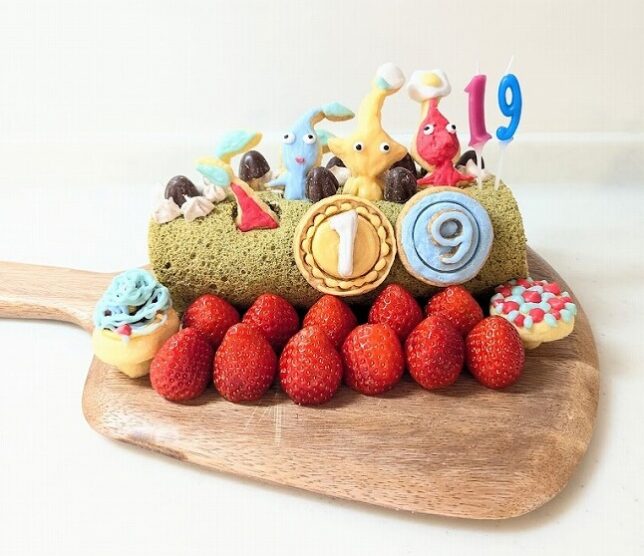 19歳の誕生日ケーキにピクミン!